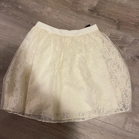 Express Dresses & Skirts - Express Cream Lace A-Line Skirt